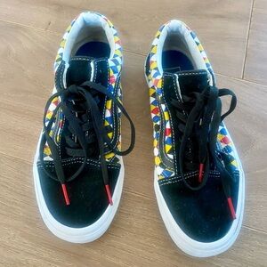 listing-status-banner